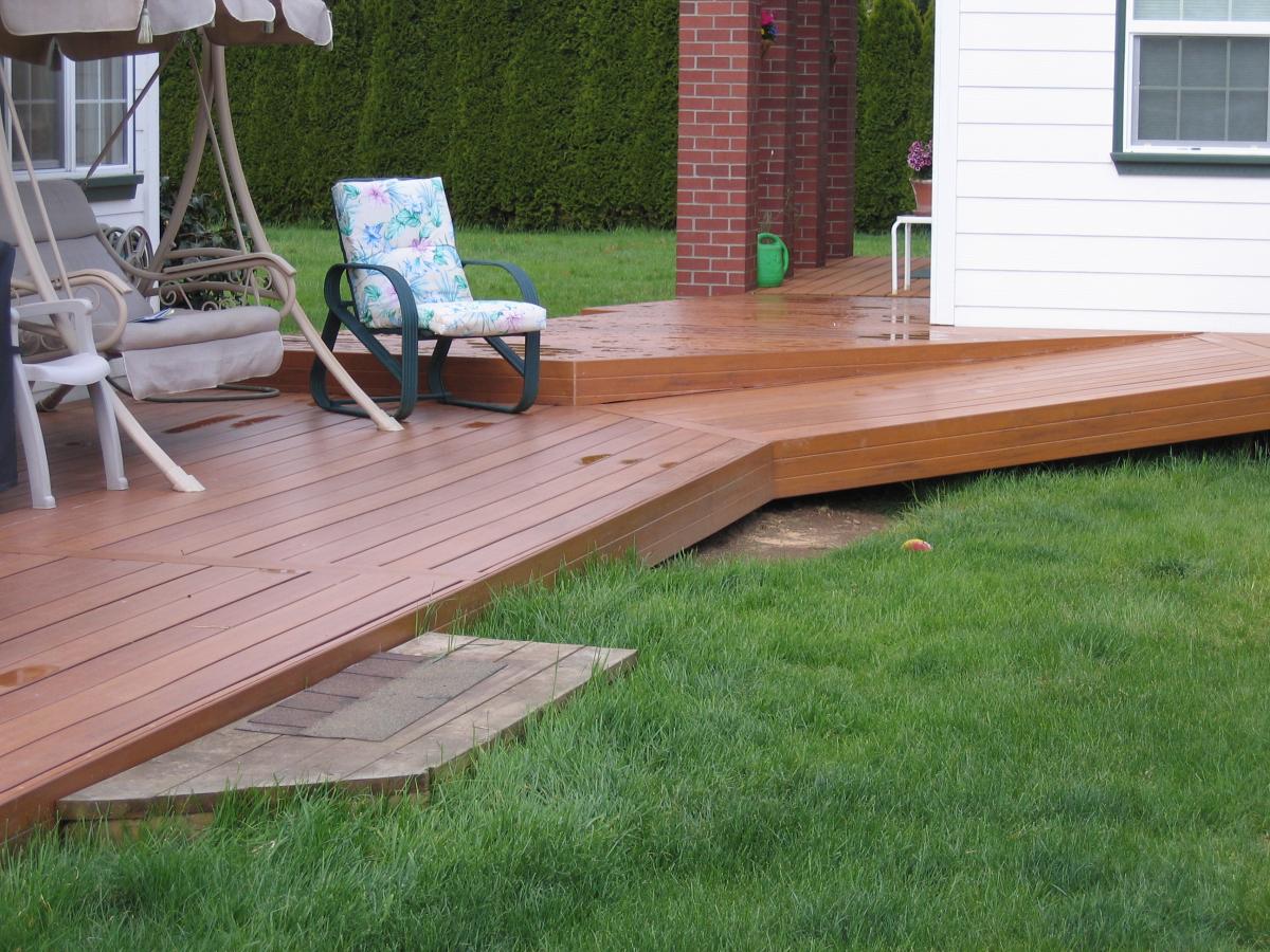Ground Level w/Wheelchair Access 